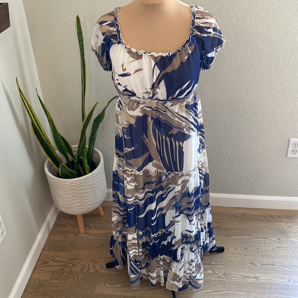 Argenti Women’s Maxi dress size 4 Blue and tan tropical print